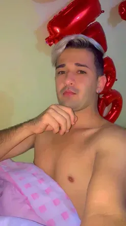 OnlyFans cuenta gianpier19 header 2