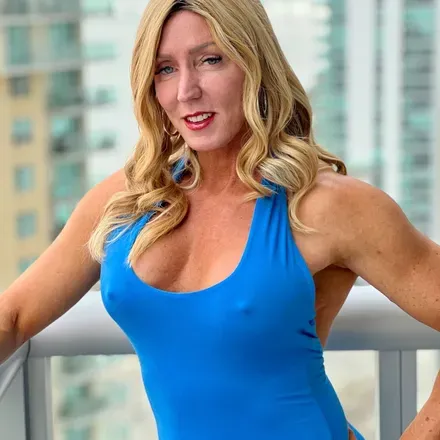 OnlyFans cuenta fitwifejewels avatar 1
