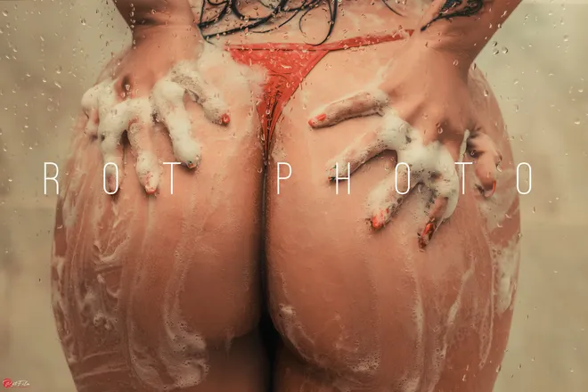 OnlyFans cuenta rotphoto header 2