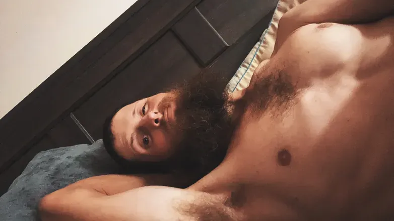 OnlyFans cuenta eggplantcurator avatar 1