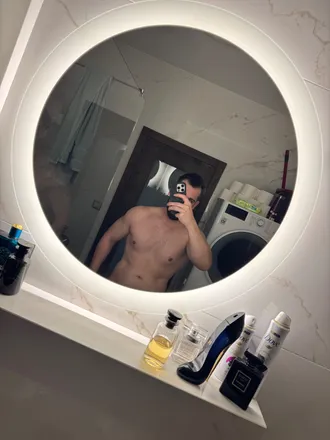 OnlyFans cuenta tcm88 header 1