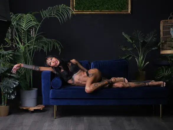 OnlyFans account  sharonfoxxxx header 2