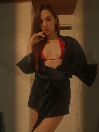 OnlyFans cuenta emmah_c avatar 1