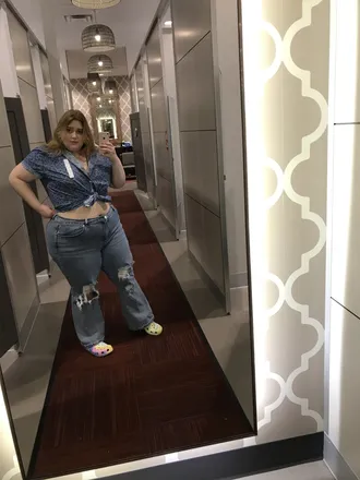 OnlyFans account  andiethelion header 2
