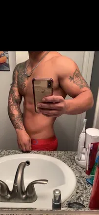 OnlyFans account  buff_bartender header 2