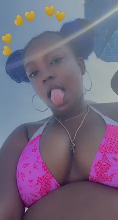 OnlyFans cuenta yafavoritenia header 2