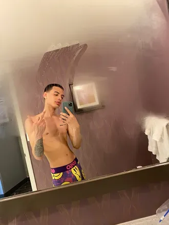 OnlyFans cuenta realkingno header 2