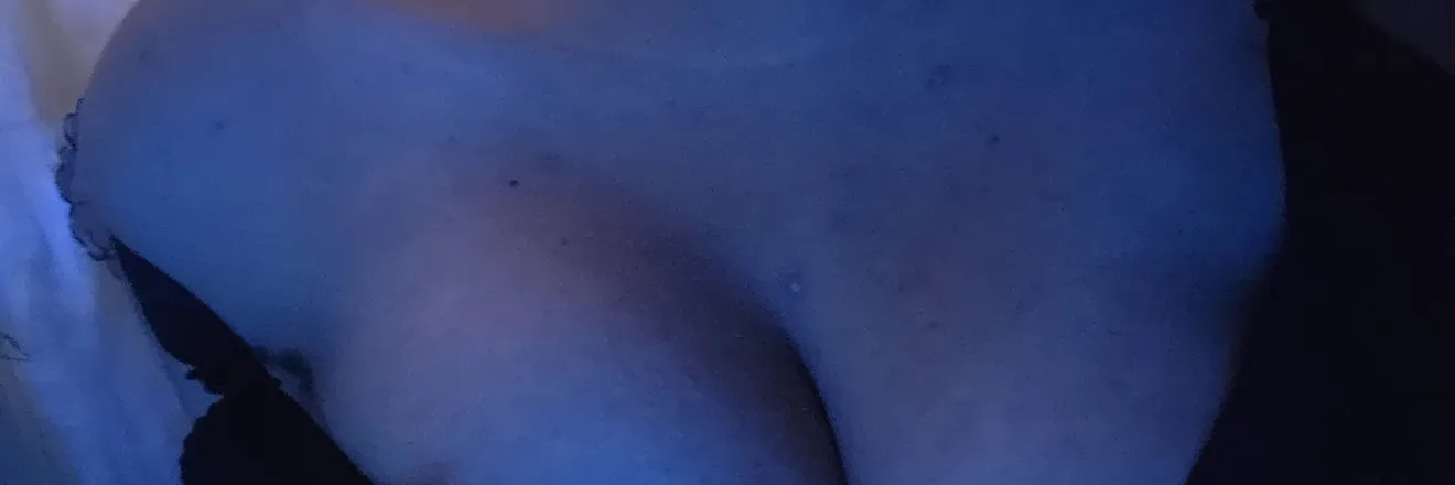 OnlyFans cuenta ariaroguez header 2