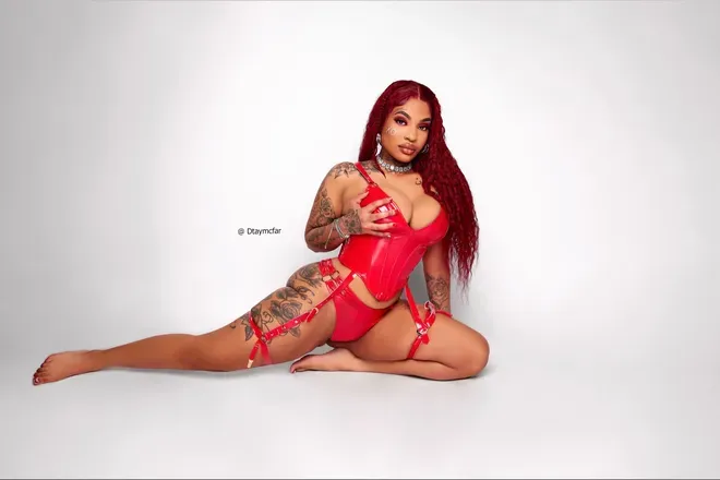 OnlyFans cuenta kiababii03 header 2