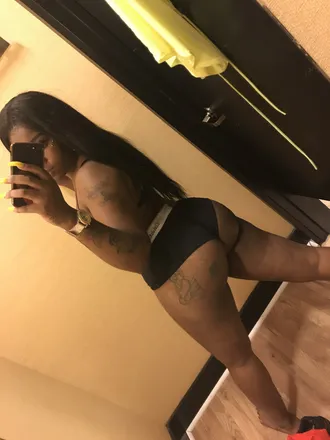 OnlyFans cuenta fungirlbria header 2