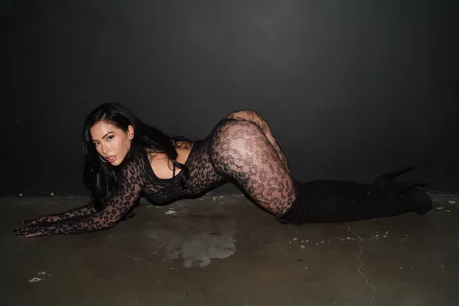 OnlyFans cuenta lilkymchiii header 2