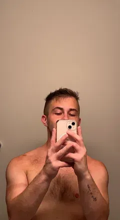 OnlyFans cuenta lucasknowsbest avatar 1