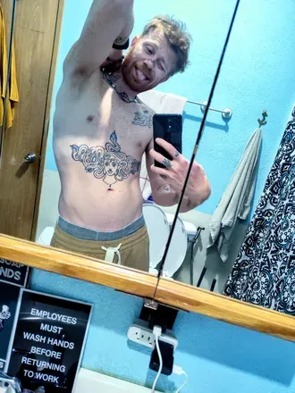 OnlyFans cuenta friendlyfirecrotch avatar 1