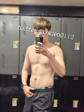 OnlyFans cuenta kknleo0112 avatar 1