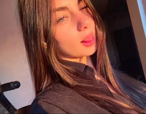 OnlyFans cuenta emmasti avatar 1