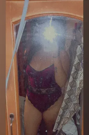 OnlyFans cuenta foxy_bella53 avatar 1
