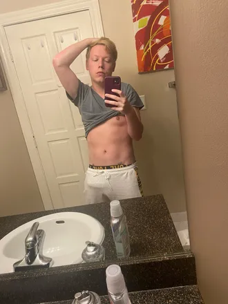 OnlyFans cuenta candypole header 2