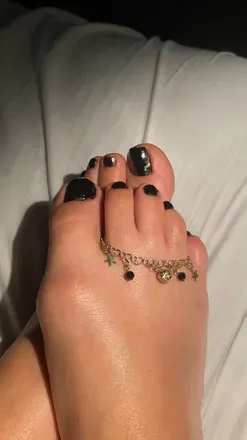 OnlyFans account  lareina.de.pies avatar 1