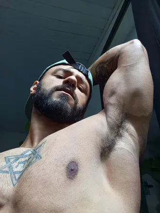 OnlyFans account  alphapitter avatar 1