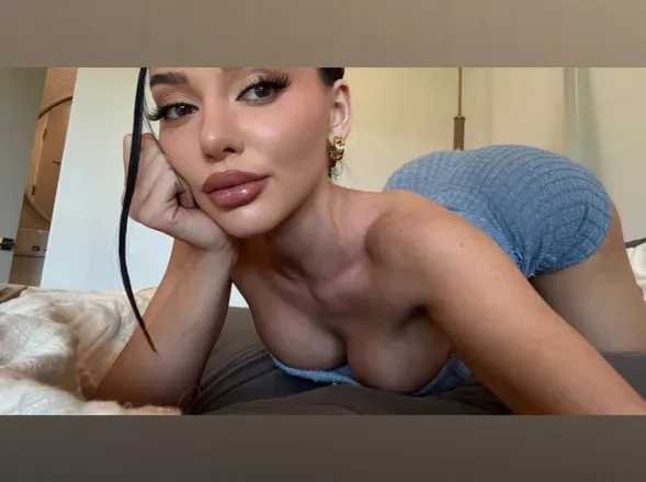 OnlyFans cuenta lizawestt header 2