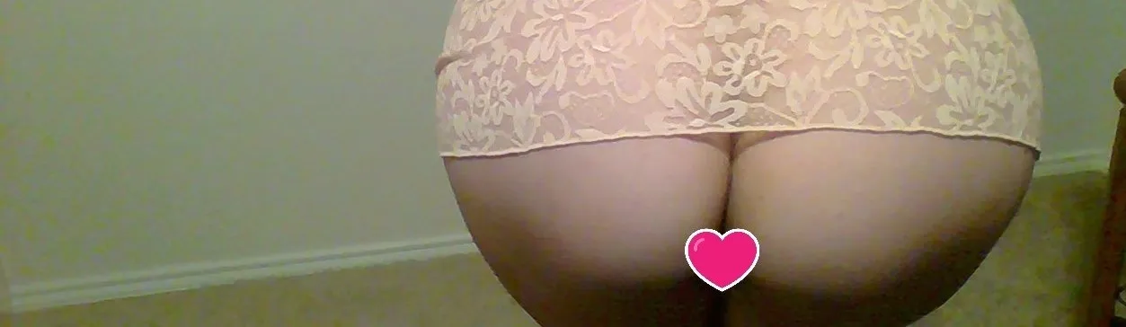 OnlyFans cuenta tattednerd96 header 2