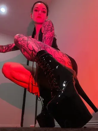 OnlyFans cuenta alt-babe avatar 1
