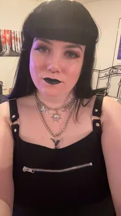 OnlyFans account  goth_kween avatar 1