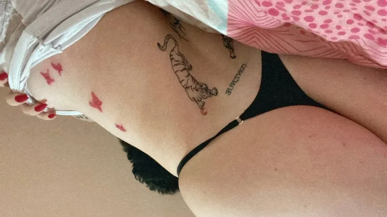 OnlyFans cuenta yeimyfre header 2