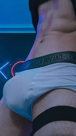 OnlyFans cuenta justiin_moon header 2