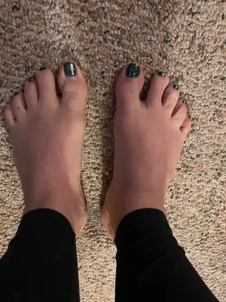 OnlyFans cuenta sweetfeetpea1213 avatar 1