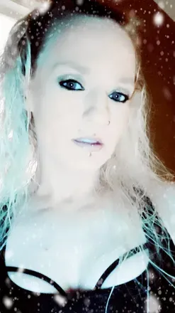 OnlyFans cuenta fallenangel4207 avatar 1