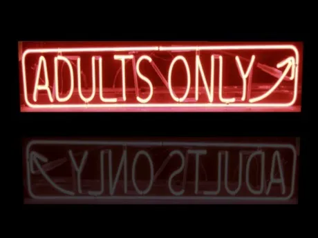 OnlyFans cuenta spacepeachx header 2