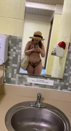 OnlyFans cuenta urgirl2000 avatar 1