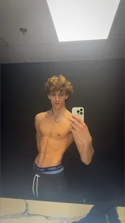 OnlyFans cuenta plaqueboyjj avatar 1