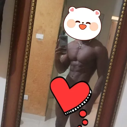OnlyFans account  luisney header 2