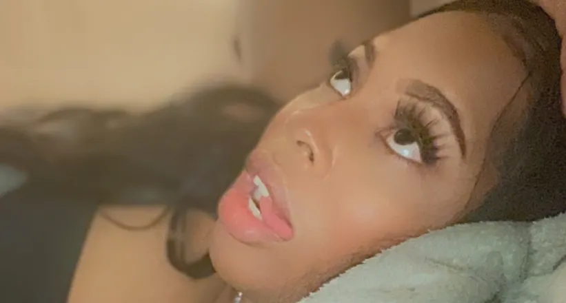 OnlyFans cuenta lisalisalisa header 2