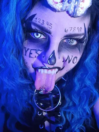 OnlyFans cuenta queensinkara header 2