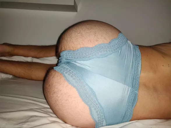 OnlyFans cuenta iwetyourpanties header 2