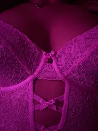 OnlyFans cuenta juicy_peach_06 avatar 1