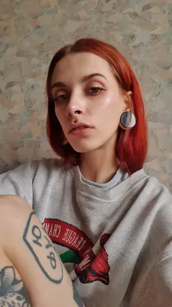OnlyFans cuenta red_girl666_free avatar 1