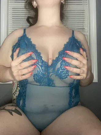 OnlyFans cuenta mae.be.stoned avatar 1