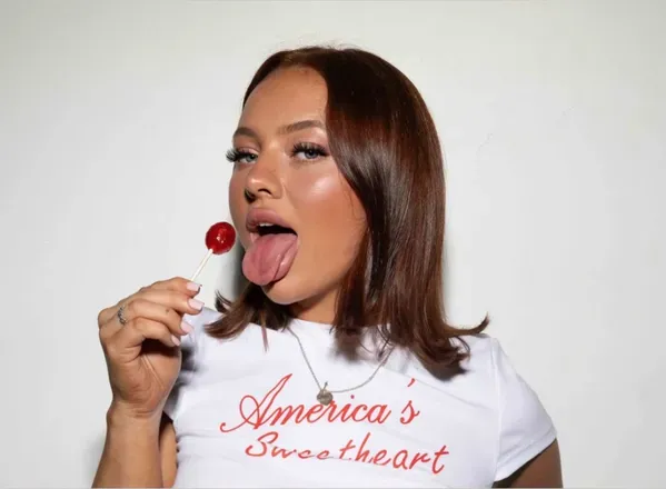 OnlyFans cuenta strawberry_shortcakeeeee avatar 1