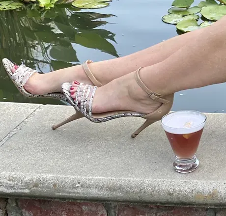OnlyFans cuenta feettreats20 header 2