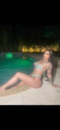 OnlyFans account  taytatted2 header 2