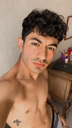 OnlyFans cuenta vladimi64267818 avatar 1