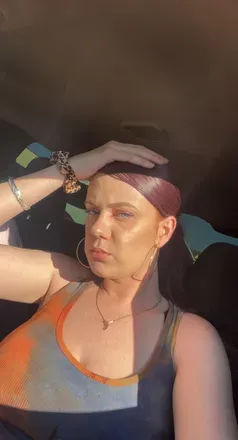 OnlyFans cuenta readheadthicktallchick avatar 1