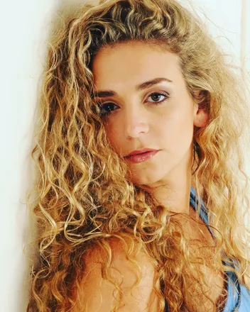 OnlyFans cuenta loreak2023 header 2