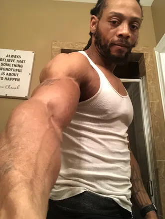 OnlyFans cuenta u154369596 header 2