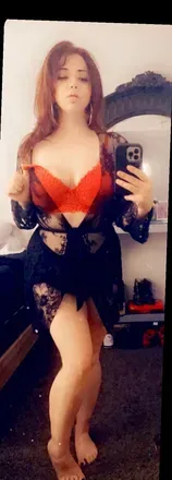 OnlyFans cuenta foxxxyvixxxenn avatar 1