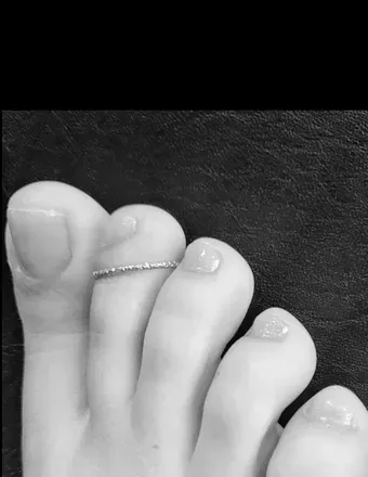 OnlyFans cuenta val4ufeet header 2